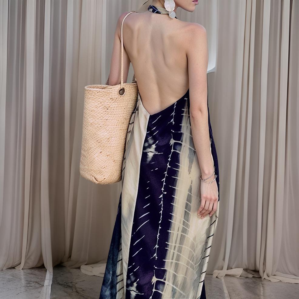 Camila – Elegante Gemarmerde Halter Tipo Jurk