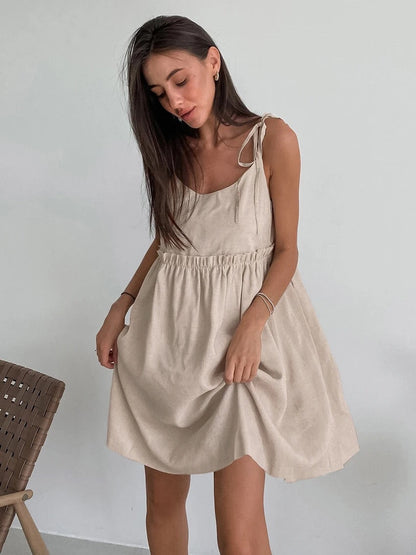 Helena - Mini jurk met empire-look en plooien